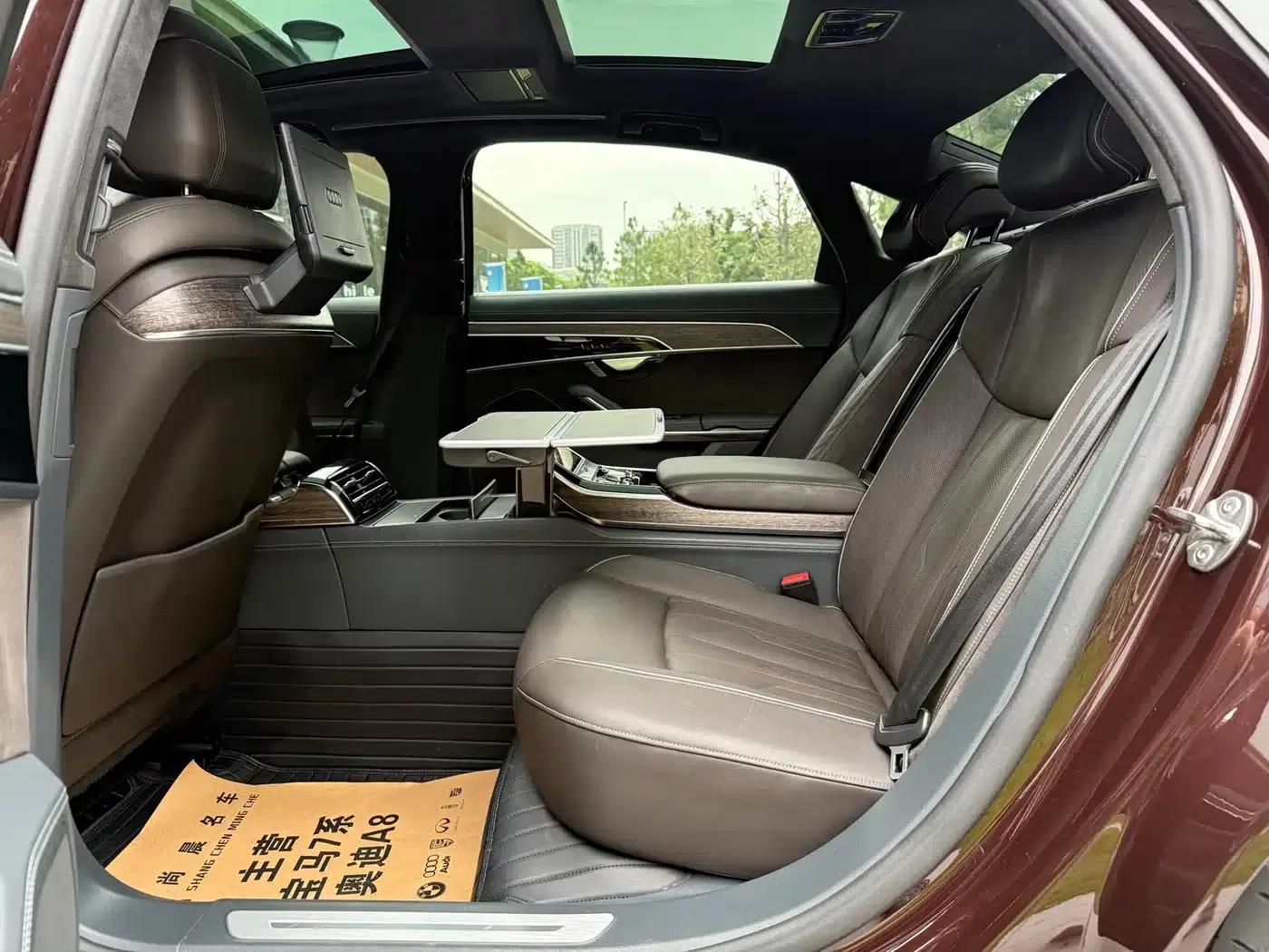 2018 Audi A8 A8L 55 TFSI quattro Premium — миниатюра 12