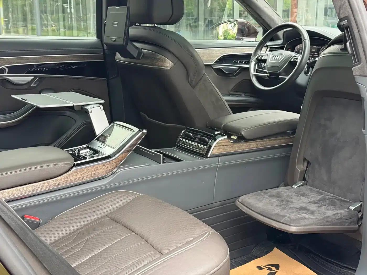 2018 Audi A8 A8L 55 TFSI quattro Premium — миниатюра 14