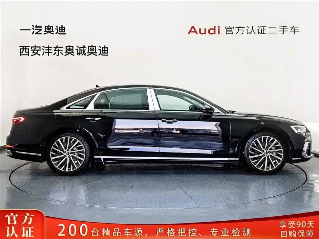 2025 Audi A8 A8L 50 TFSI quattro Premium Edition — миниатюра 3