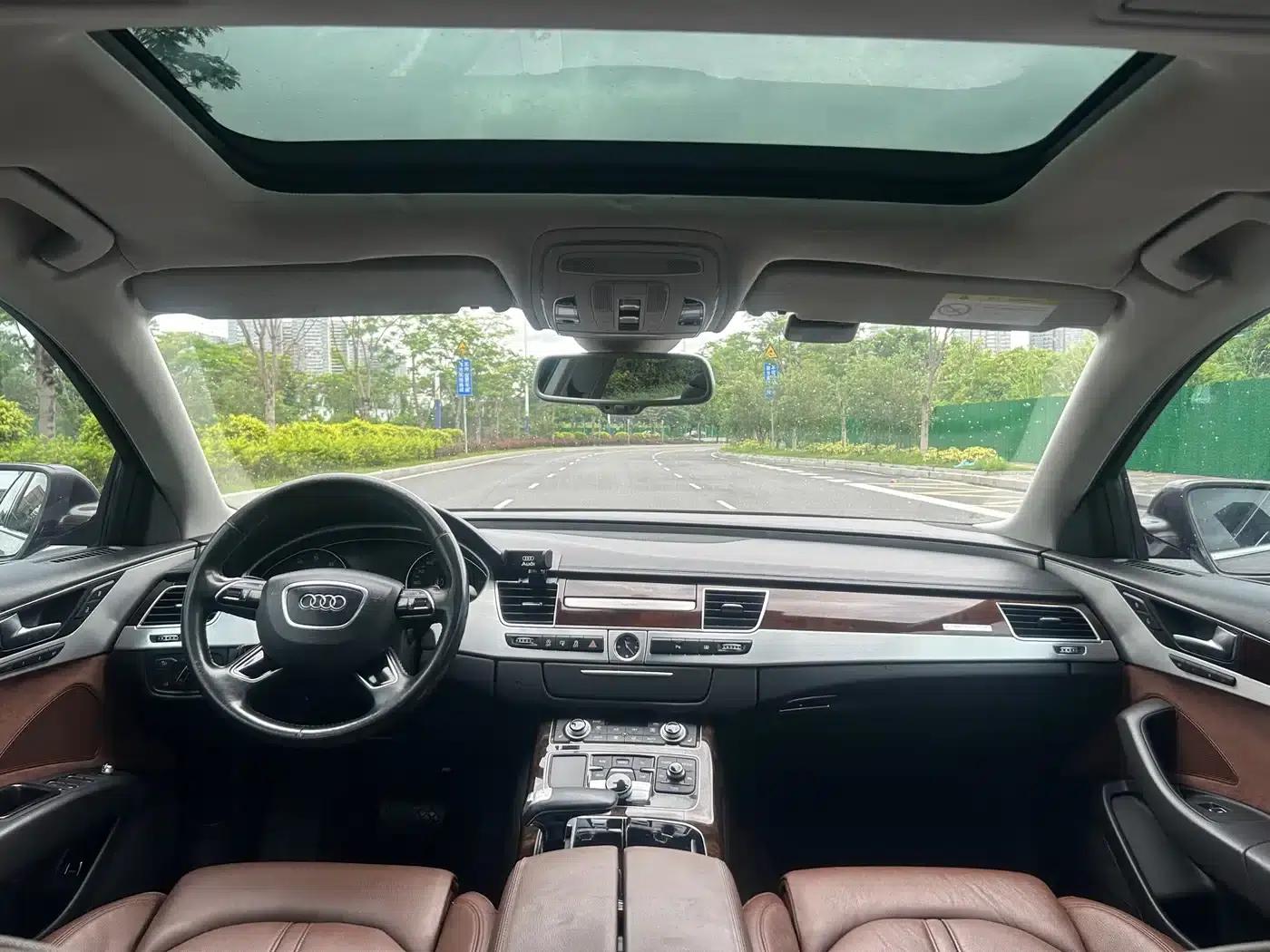 2016 Audi A8 A8L 45 TFSI quattro Comfort — миниатюра 11