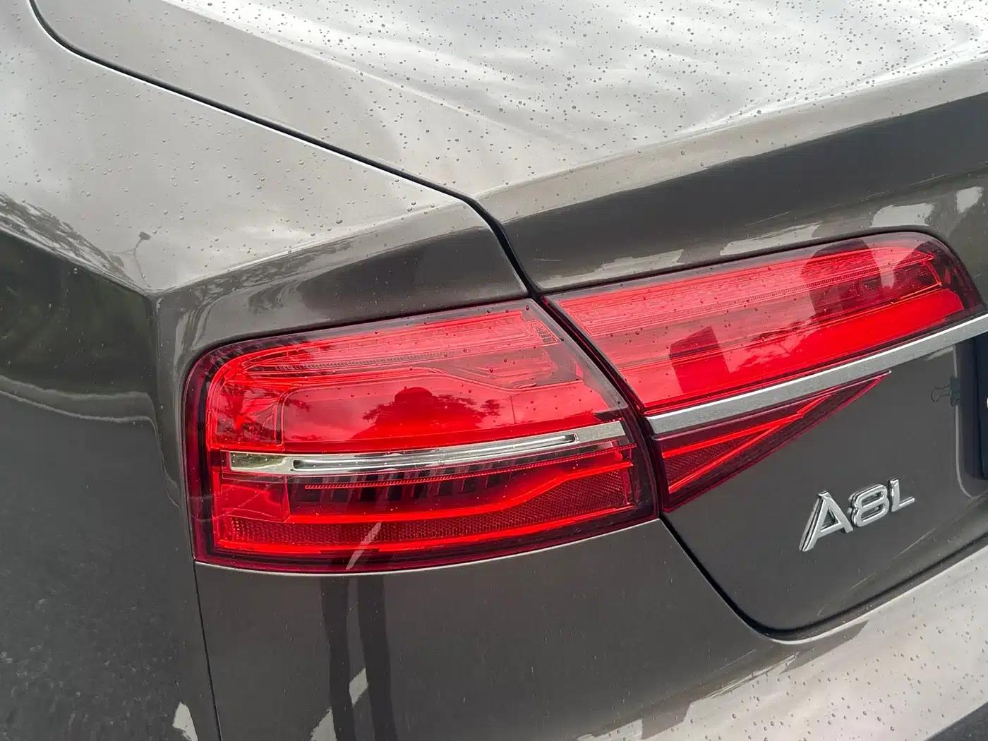 2016 Audi A8 A8L 45 TFSI quattro Comfort — миниатюра 17