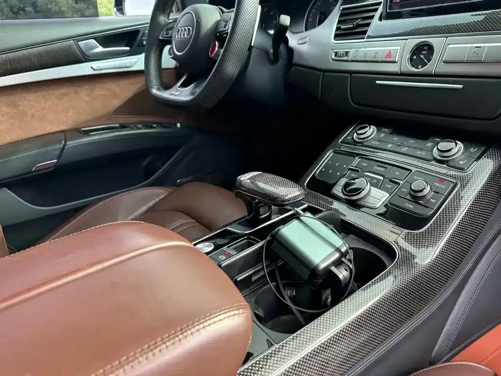 2017 Audi A8 A8L 45 TFSI quattro Luxury — миниатюра 18