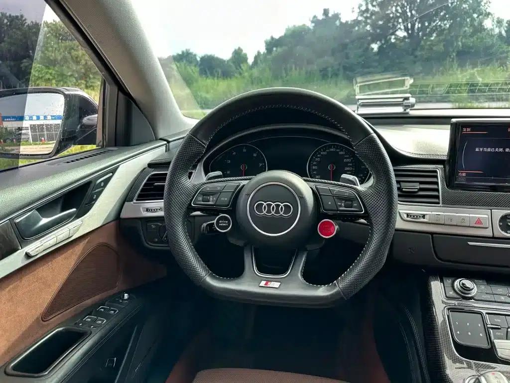 2017 Audi A8 A8L 45 TFSI quattro Luxury — миниатюра 21