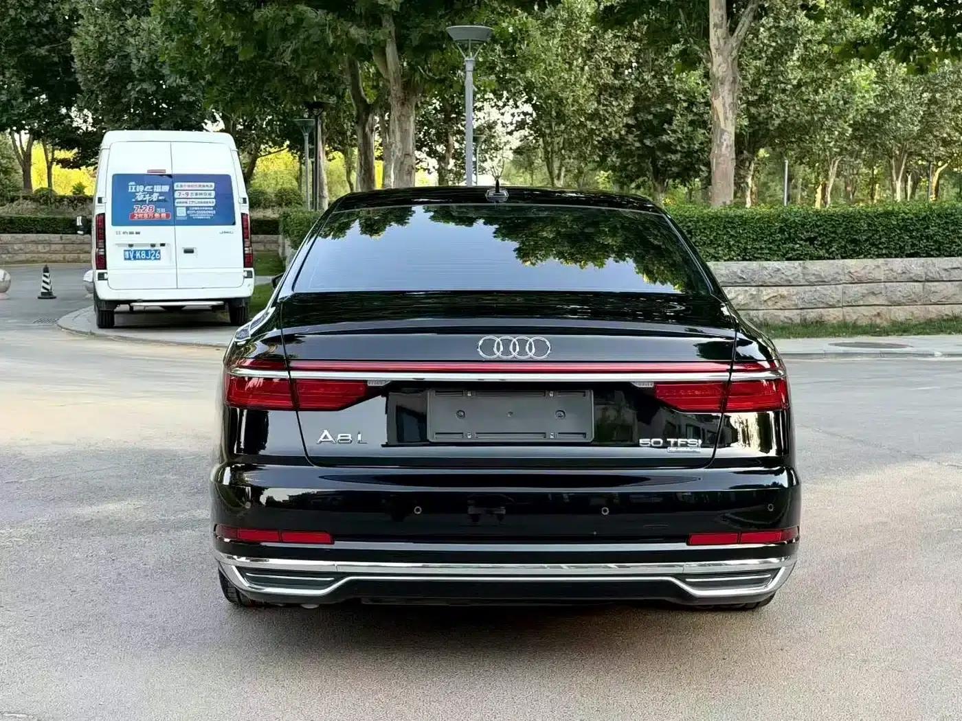 2021 Audi A8 A8L 50 TFSI quattro Comfort — миниатюра 8
