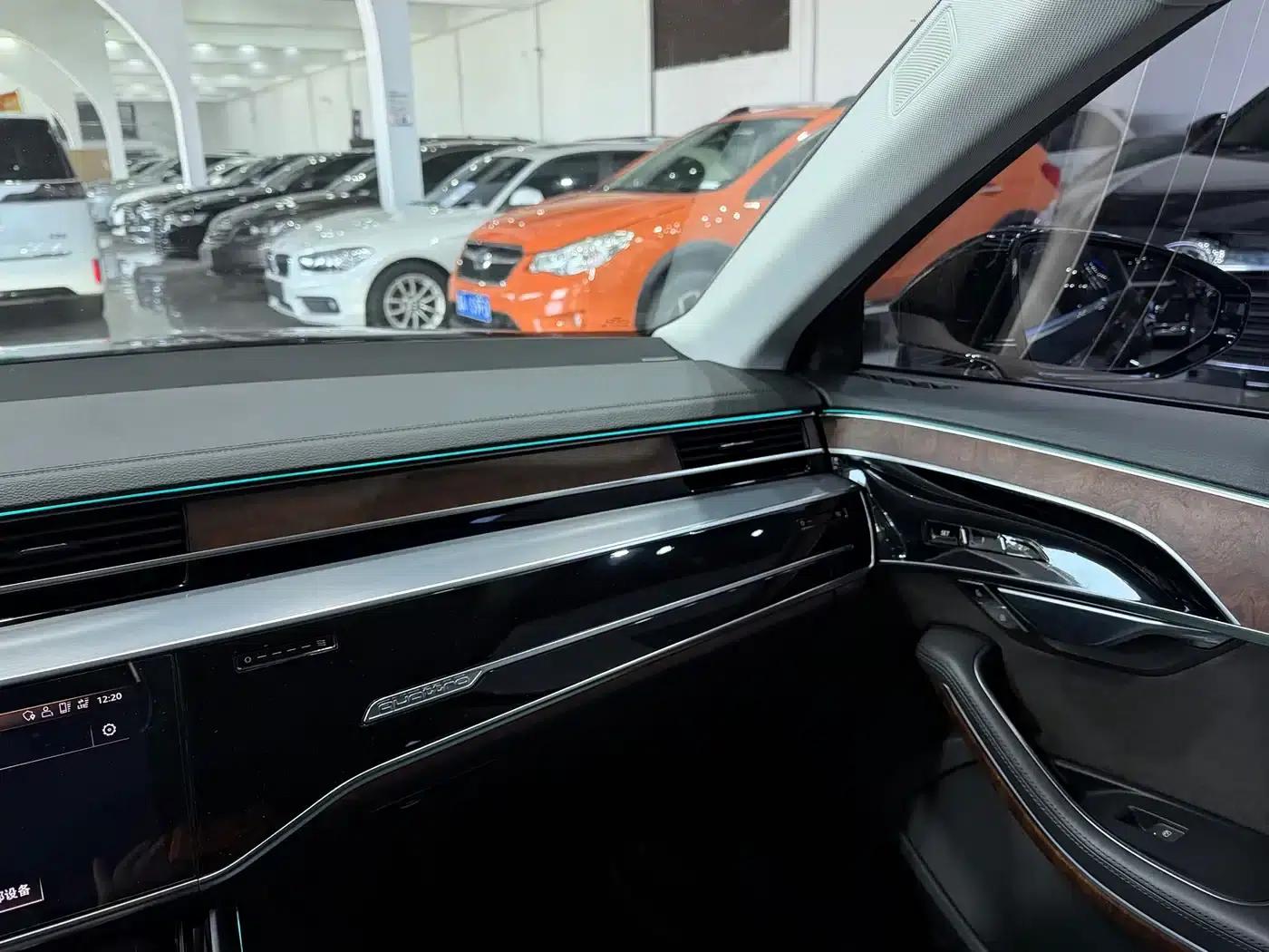 Audi A8 2018 A8L 55 TFSI quattro Premium Edition — миниатюра 19