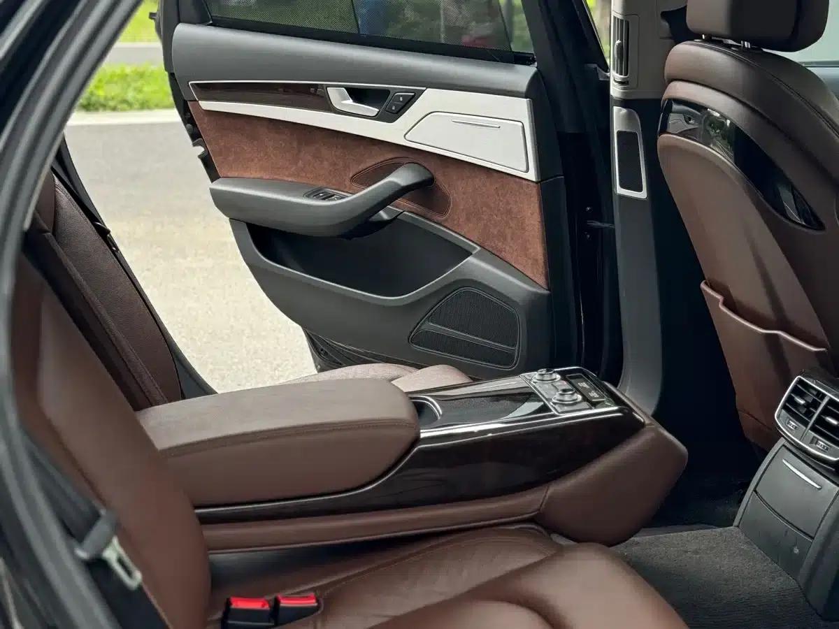 2016 Audi A8 A8L 45 TFSI quattro Comfort — миниатюра 11