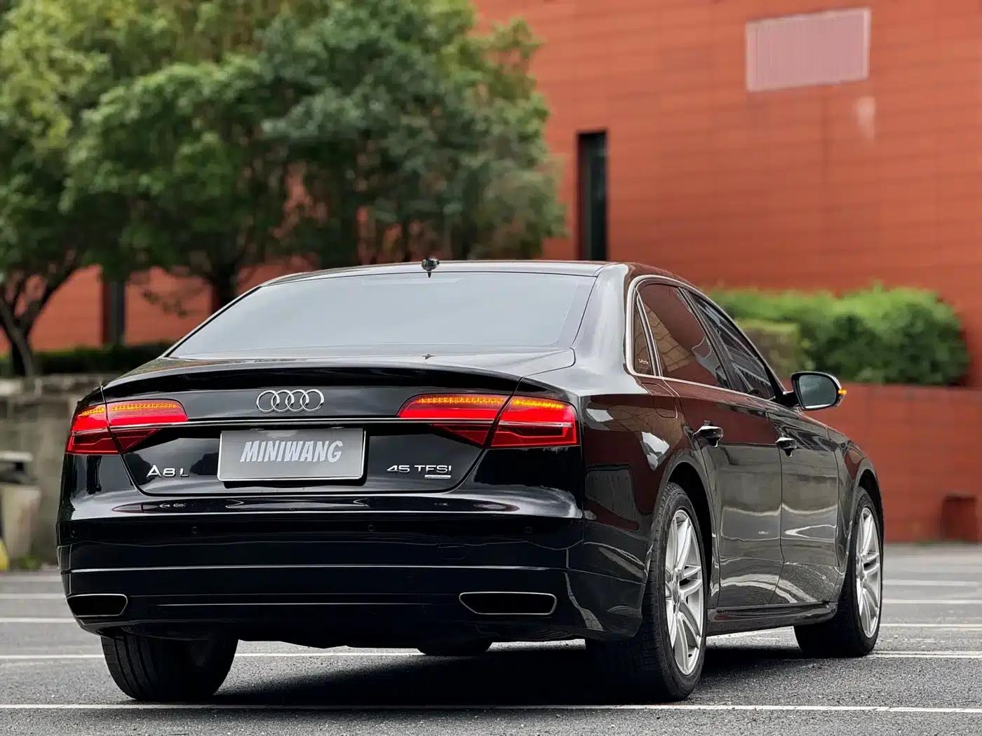 2016 Audi A8 A8L 45 TFSI quattro Comfort — миниатюра 4