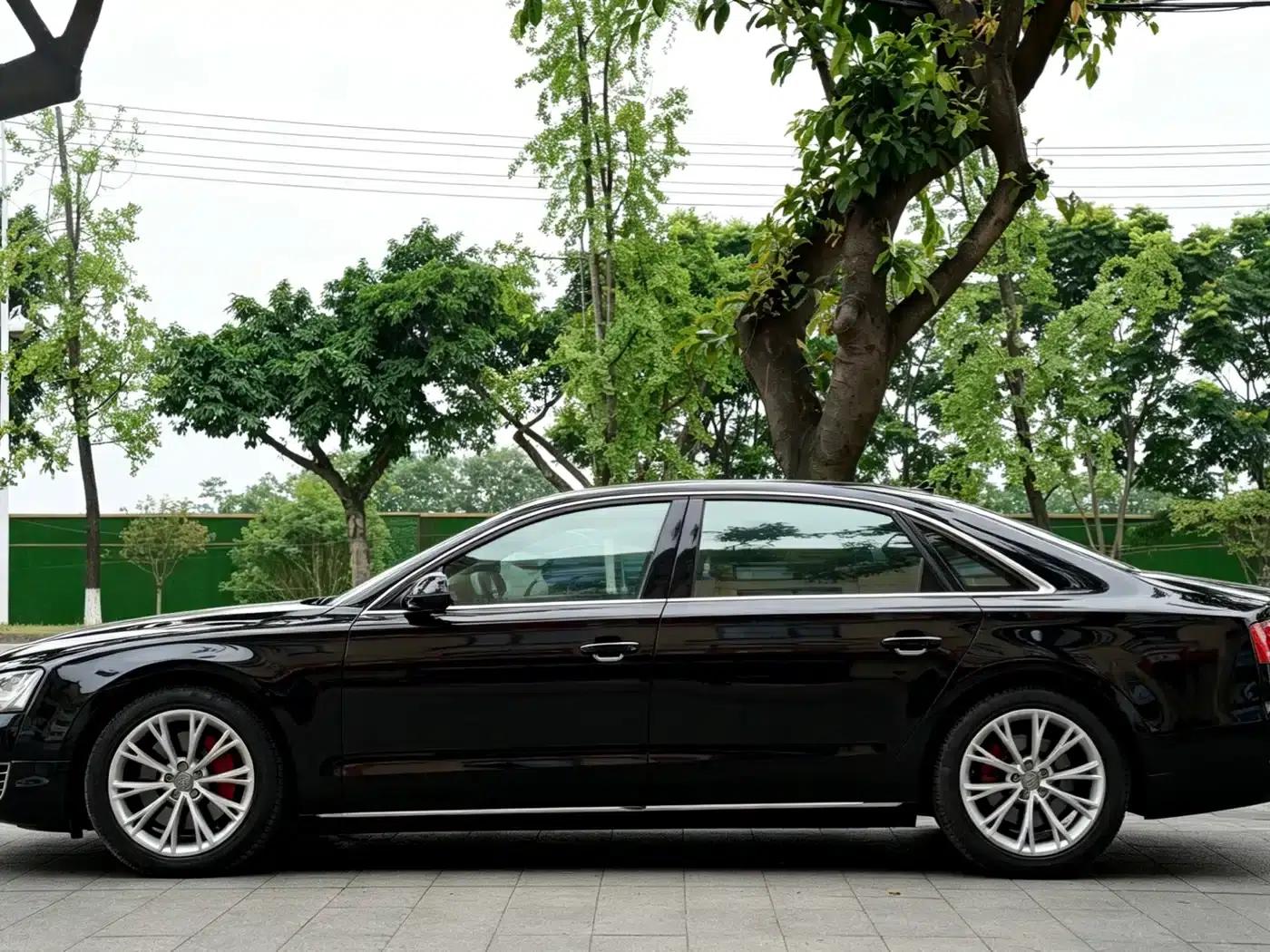 2012 Audi A8 A8L 50 TFSI quattro Premium — миниатюра 4