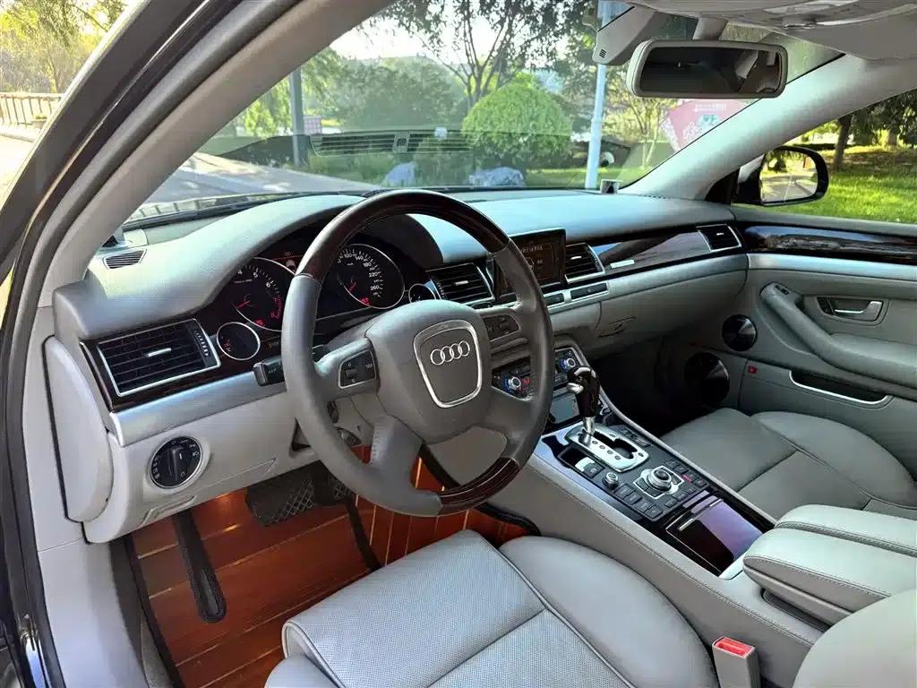 Audi A8 2010 4.2 FSI quattro Limited Edition — миниатюра 6