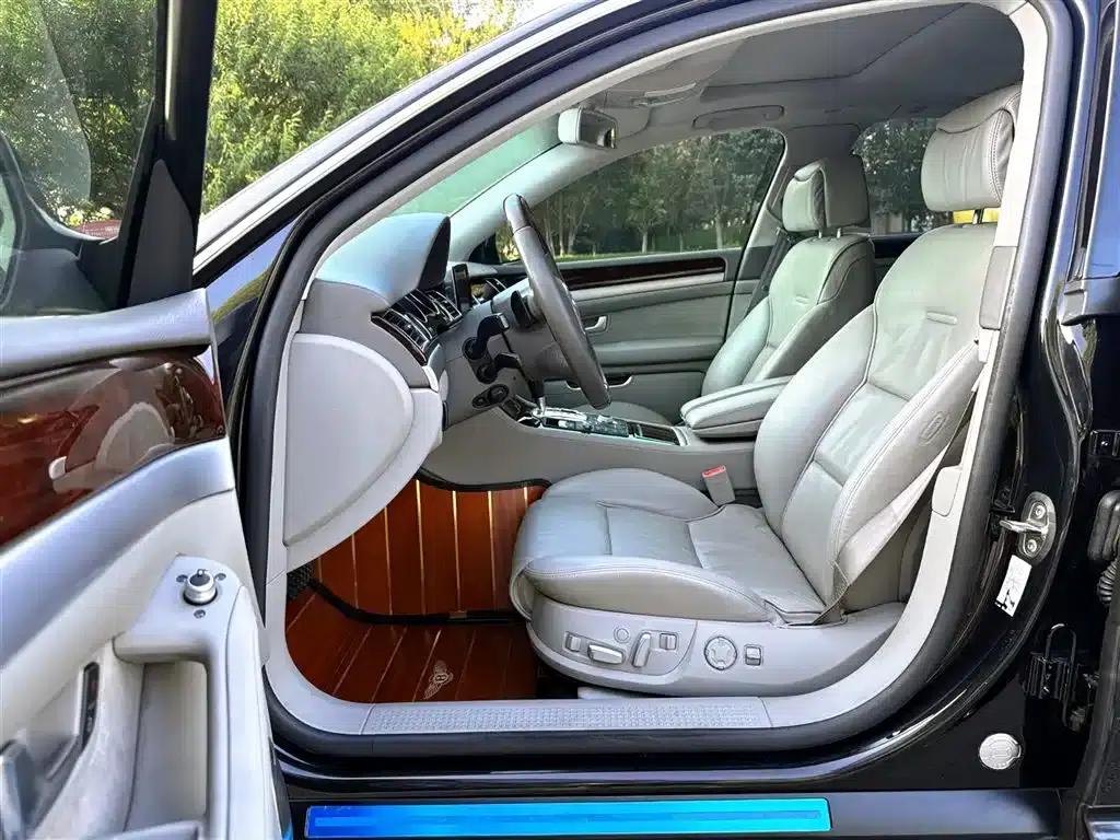 Audi A8 2010 4.2 FSI quattro Limited Edition — миниатюра 7
