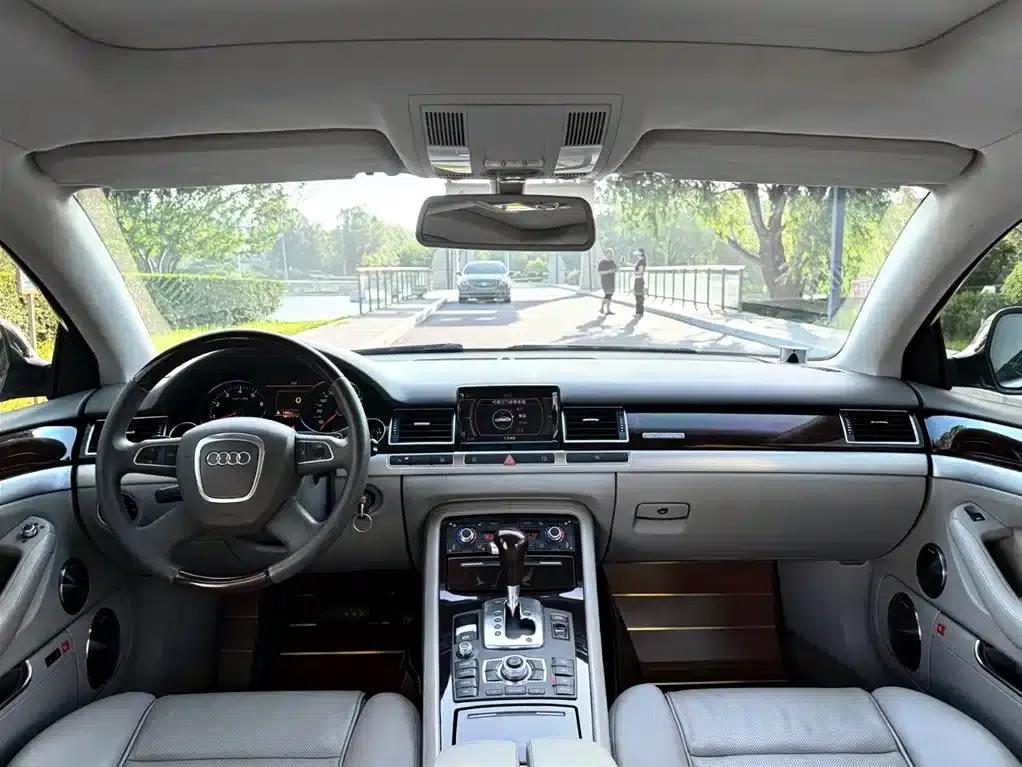 Audi A8 2010 4.2 FSI quattro Limited Edition — миниатюра 9