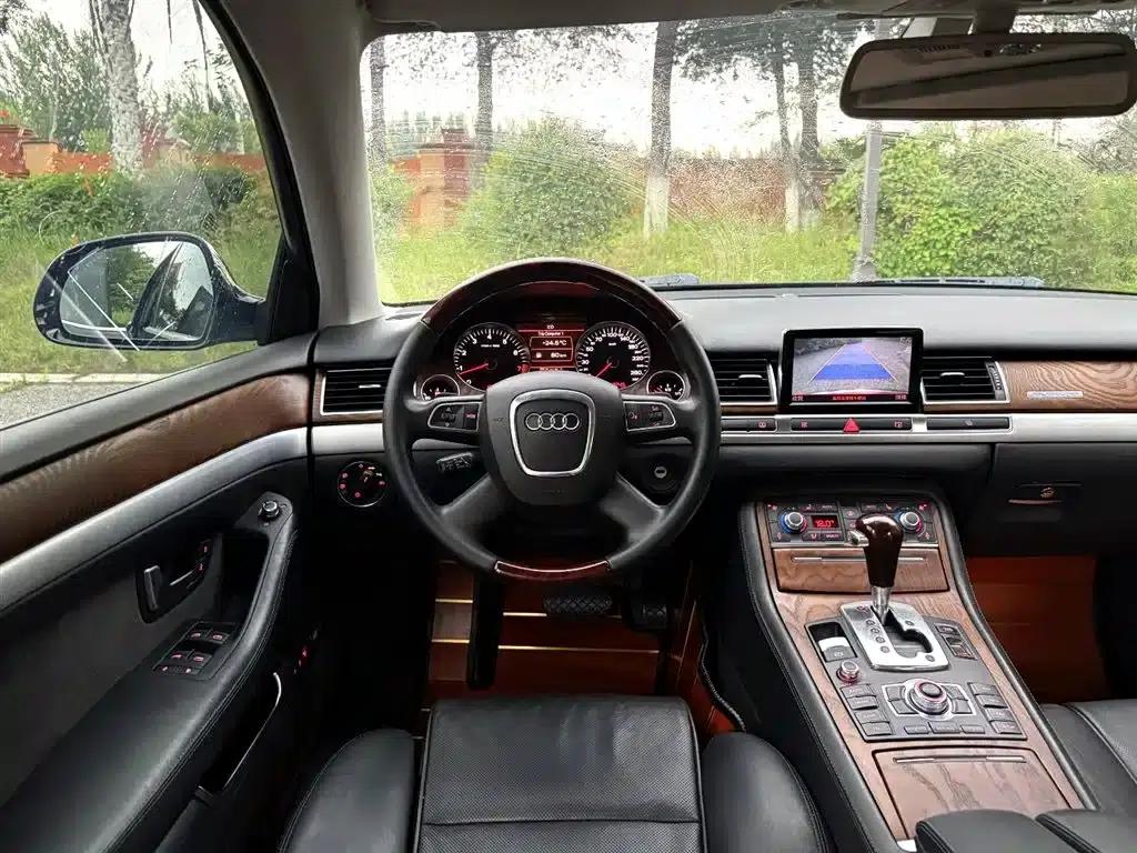 Audi A8 2010 4.2 FSI quattro Limited Edition — миниатюра 12