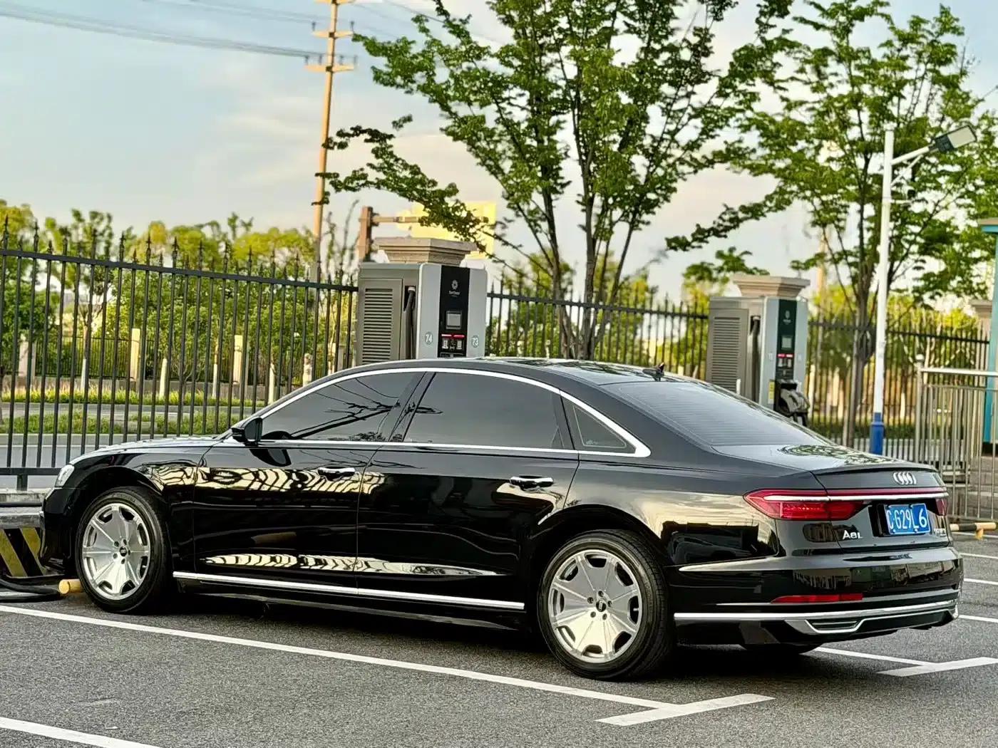 Audi A8 2019 Plus A8L 50 TFSI quattro Comfort — миниатюра 7