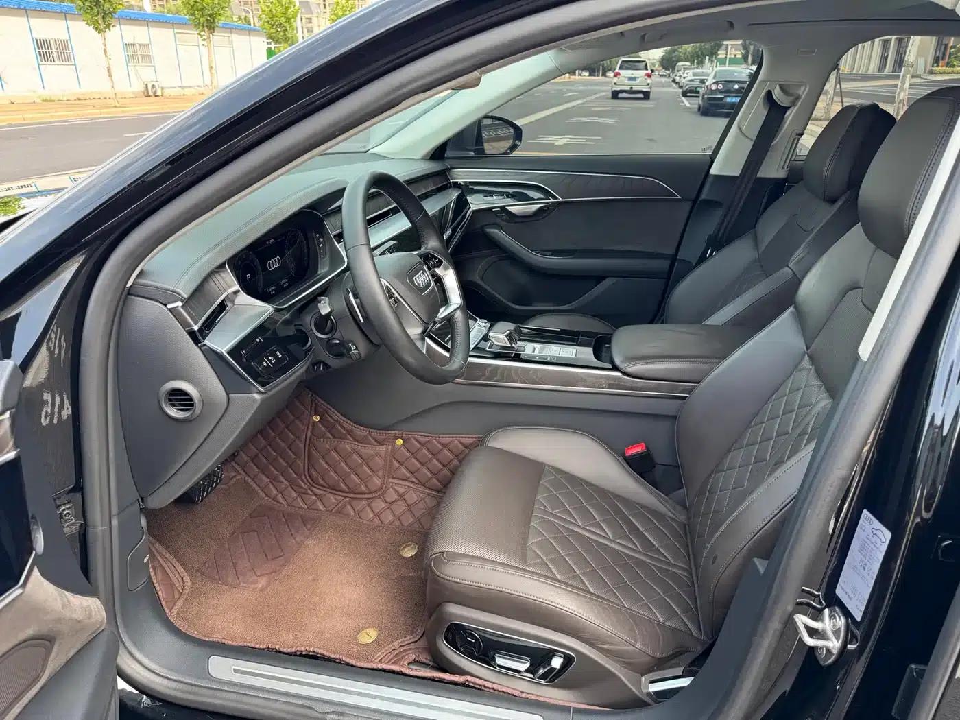 2021 Audi A8 A8L 50 TFSI quattro Comfort — миниатюра 10