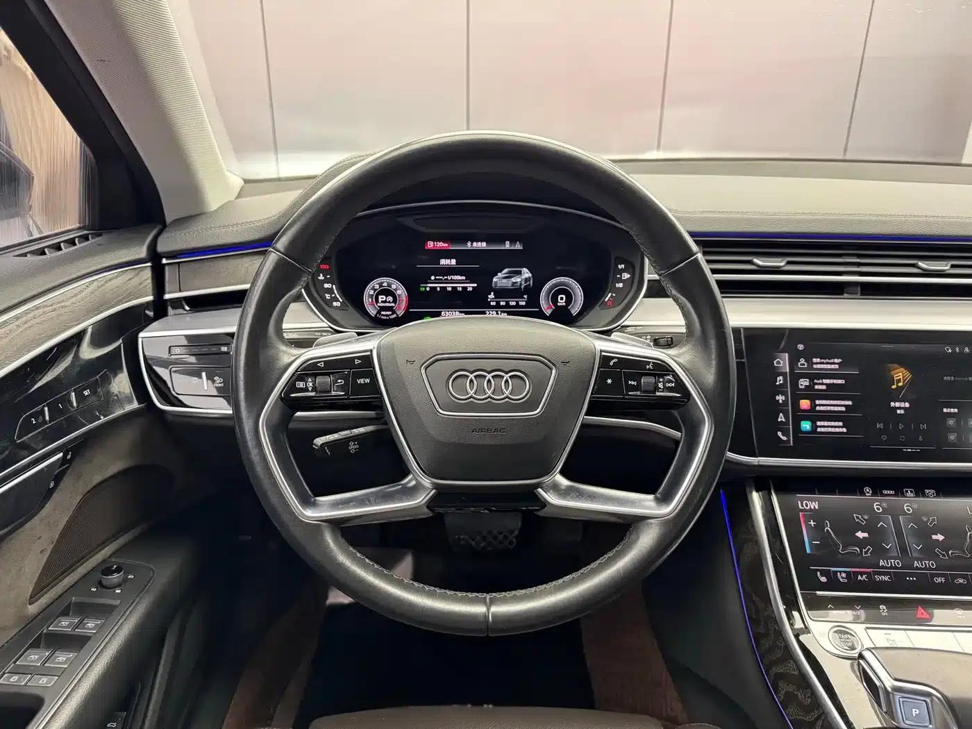 2022 Audi A8 A8L 50 TFSI quattro Comfort Edition — миниатюра 6