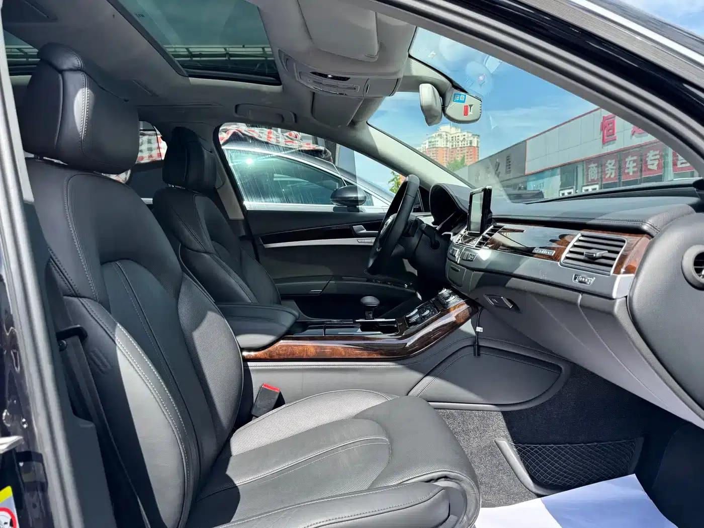 2013 Audi A8 A8L 45 TFSI quattro Exclusive Edition — миниатюра 30