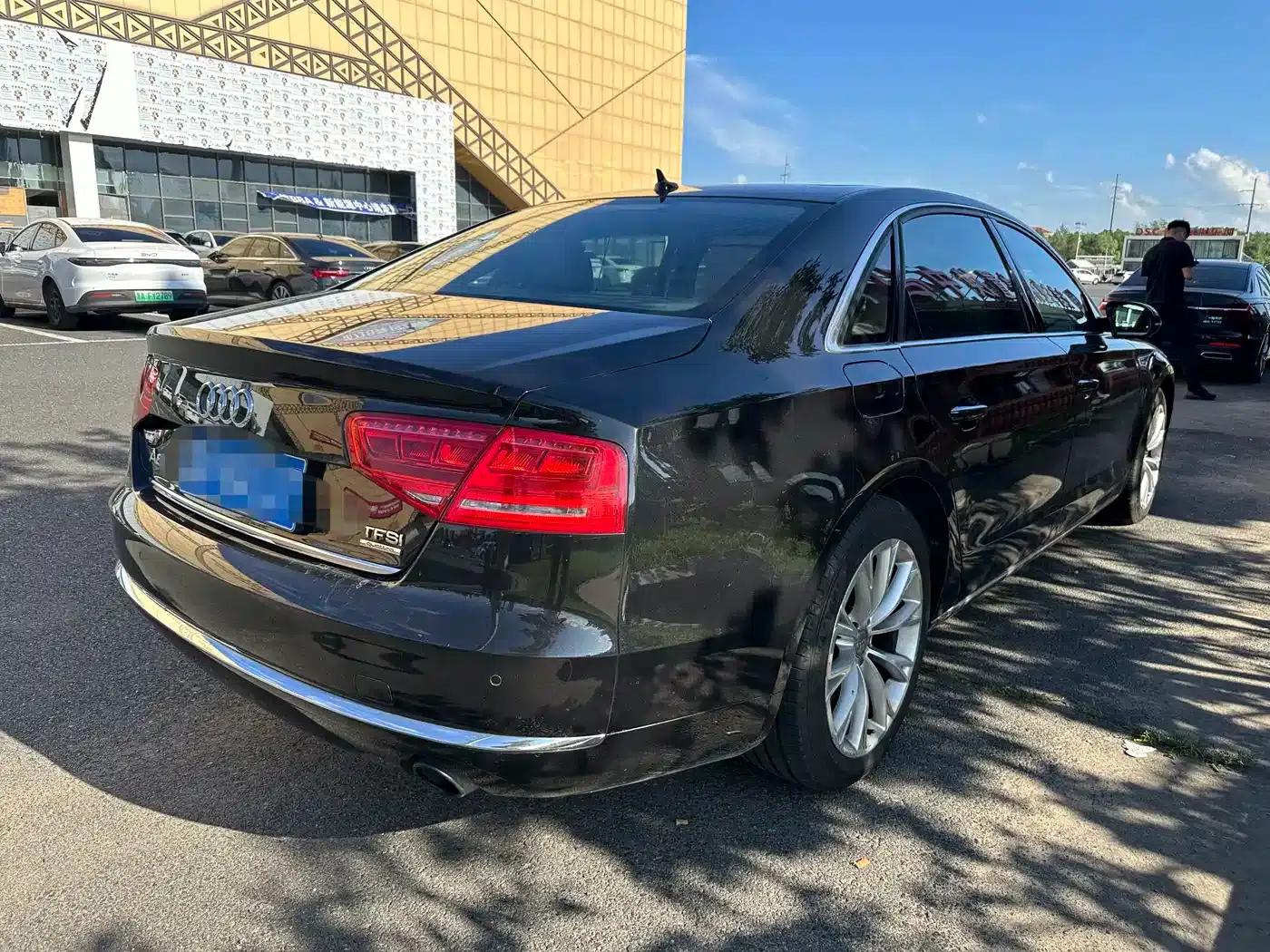 2013 Audi A8 A8L 45 TFSI quattro Comfort — миниатюра 6