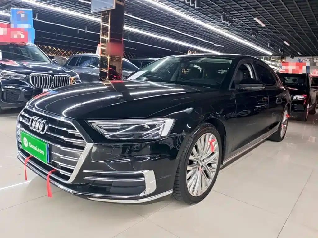 2021 Audi A8 A8L 50 TFSI quattro Comfort — миниатюра 1