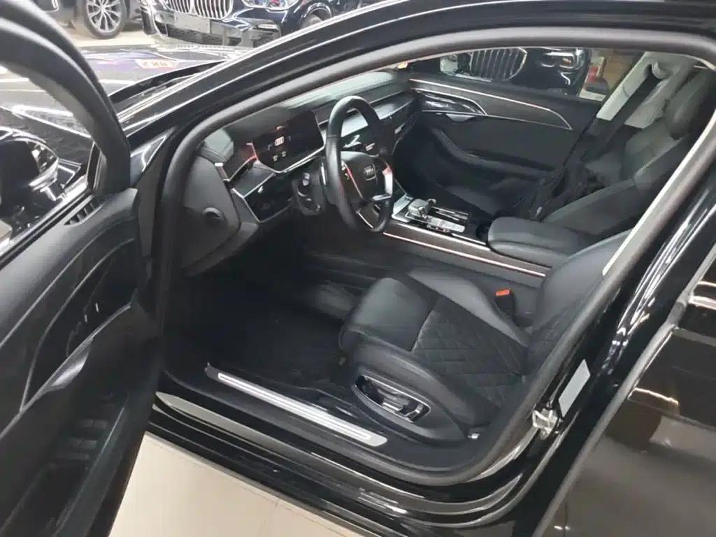 2021 Audi A8 A8L 50 TFSI quattro Comfort — миниатюра 16