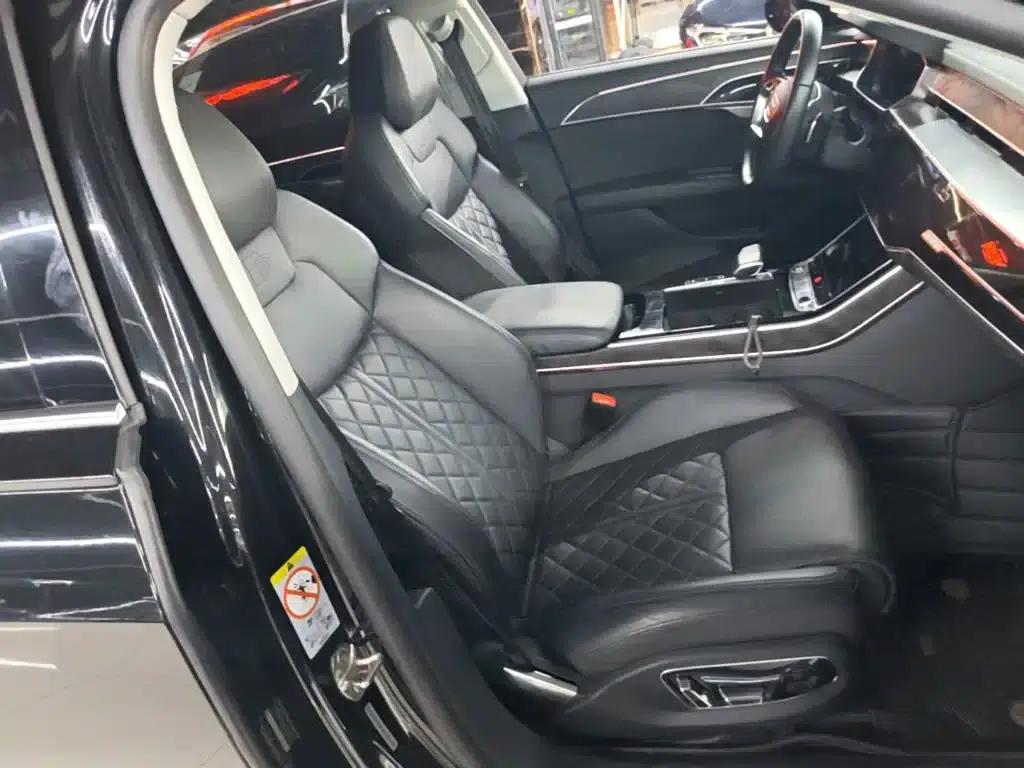 2021 Audi A8 A8L 50 TFSI quattro Comfort — миниатюра 25