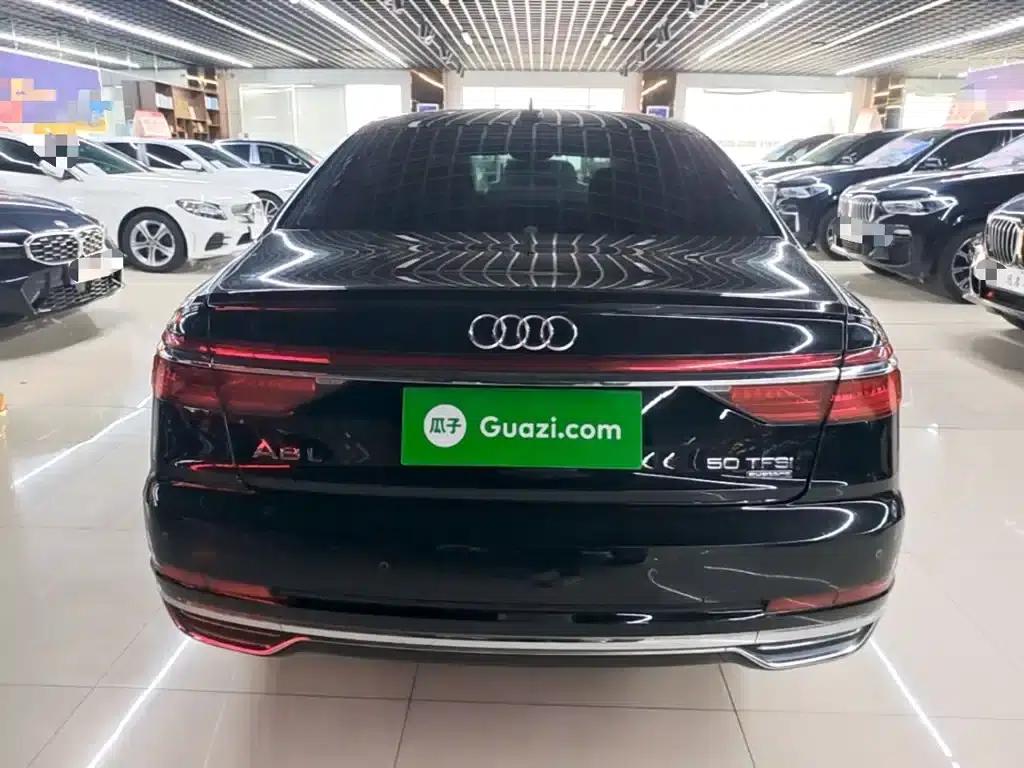 2021 Audi A8 A8L 50 TFSI quattro Comfort — миниатюра 6