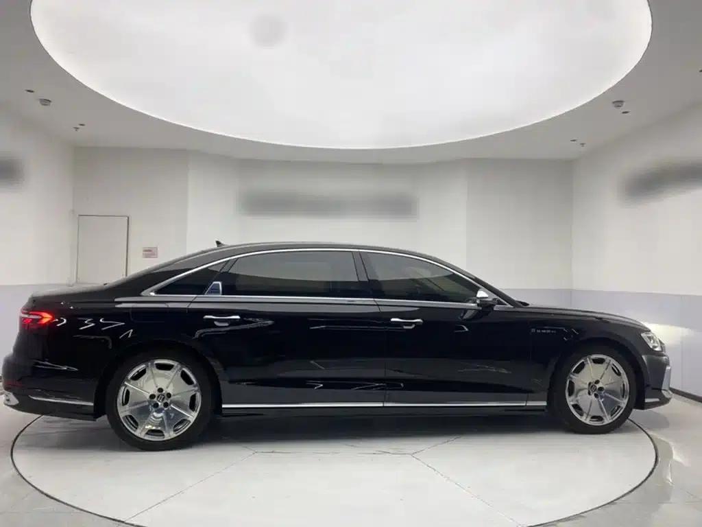 2022 Audi A8 A8L Horch Founder's Edition Legend — миниатюра 5