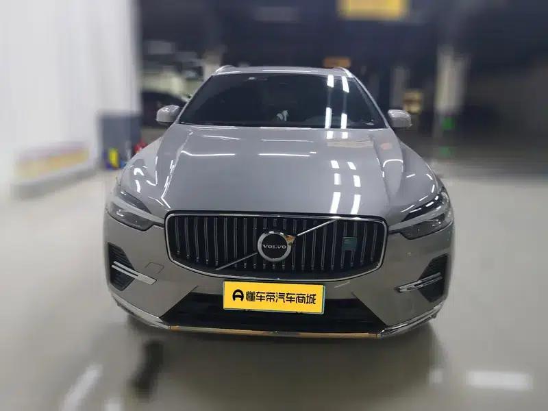 2022 Volvo XC60 B5 AWD Inscription Luxury Edition — миниатюра 2