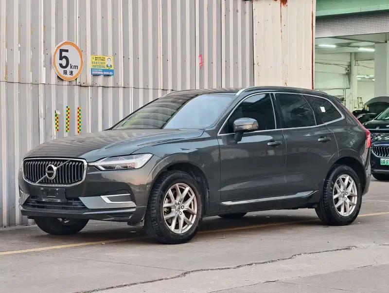 2020 Volvo XC60 T5 AWD Inscription Luxury Edition — миниатюра 1