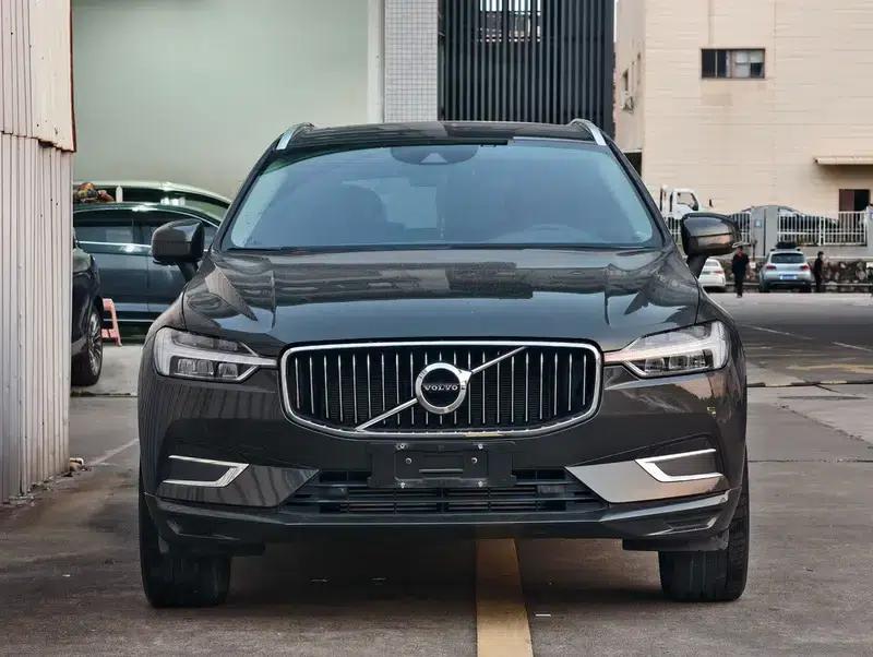 2020 Volvo XC60 T5 AWD Inscription Luxury Edition — миниатюра 2