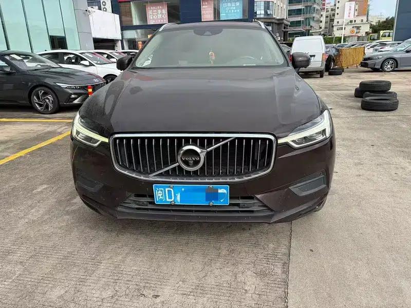 2019 Volvo XC60 T4 Smart Edition (China V Emission Standard) — миниатюра 2