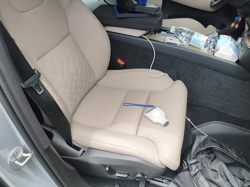 2026 Volvo XC60 B5 AWD Inscription Luxury Edition — миниатюра 8