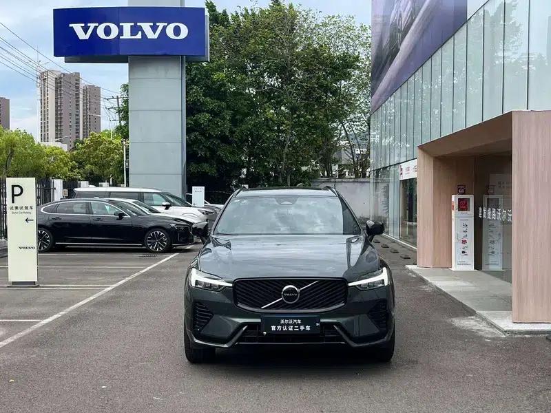 2026 Volvo XC60 B5 AWD Inscription Luxury Edition — миниатюра 2