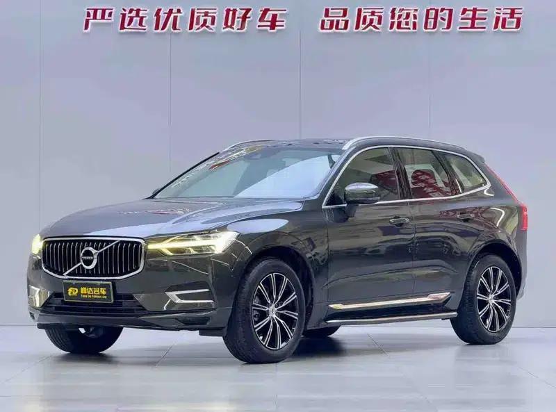 2021 Volvo XC60 T5 AWD Inscription Luxury Edition — миниатюра 1