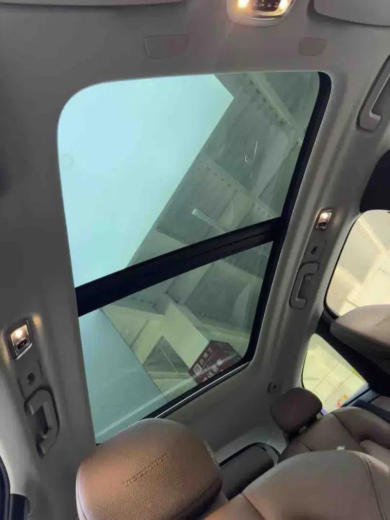 2021 Volvo XC60 T5 AWD Inscription Luxury Edition — миниатюра 9