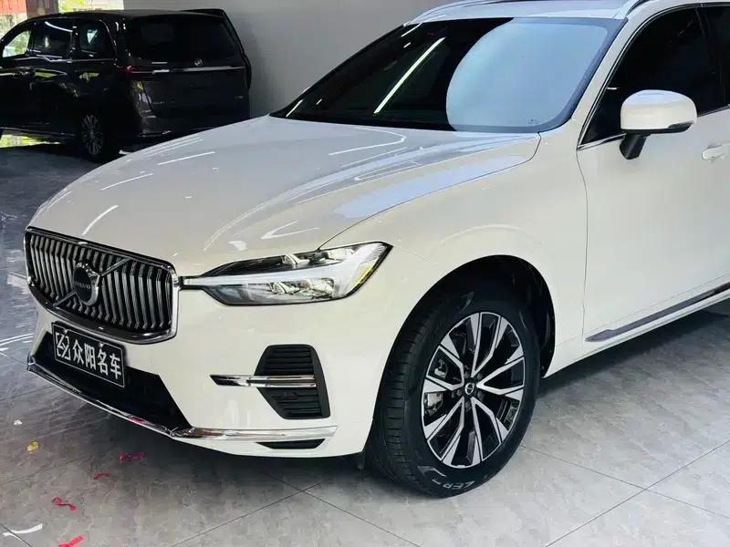 2024 Volvo XC60 B5 AWD Inscription Luxury Edition — миниатюра 7