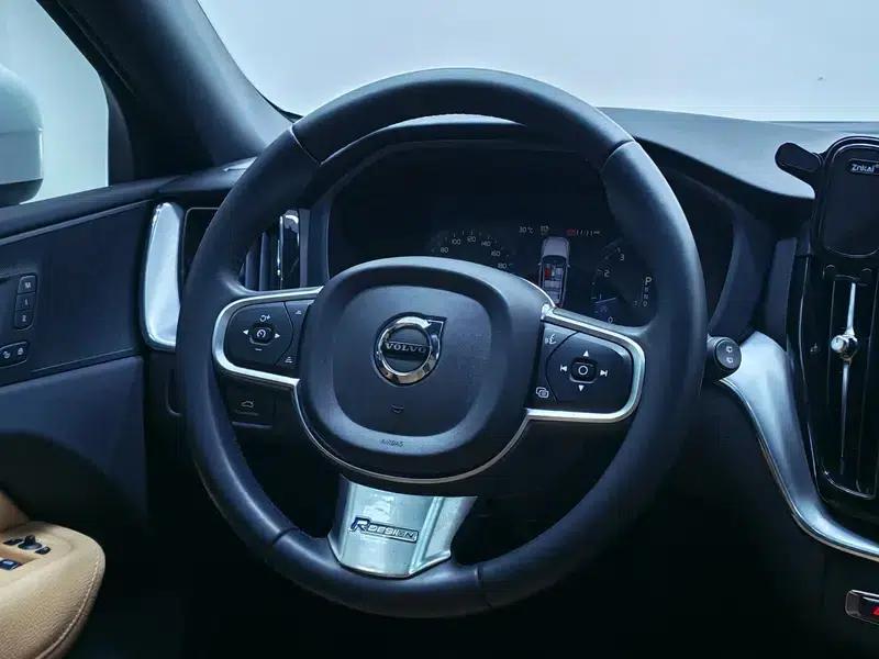Volvo XC60 2019 T5 AWD Smart Edition (National V Emission Standard) — миниатюра 16