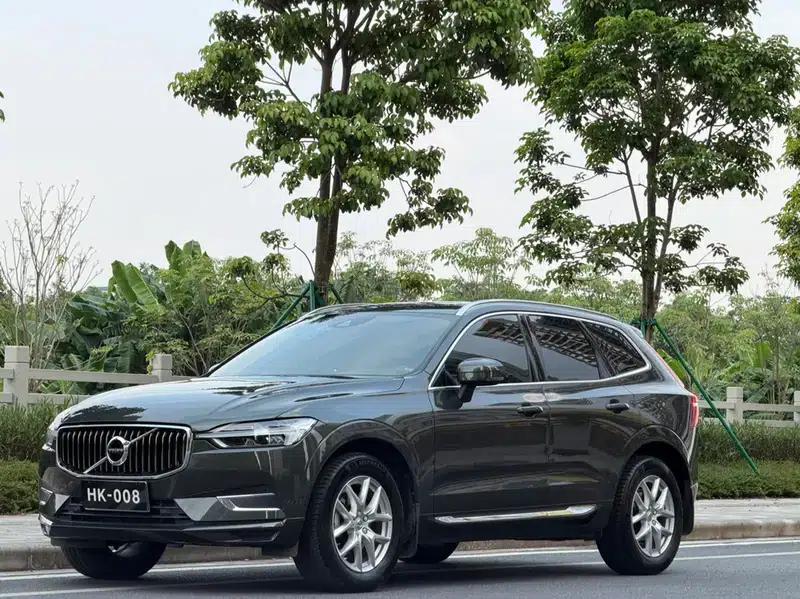 2020 Volvo XC60 T5 AWD Inscription Luxury Edition — миниатюра 1