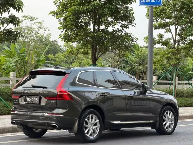 2020 Volvo XC60 T5 AWD Inscription Luxury Edition — миниатюра 7