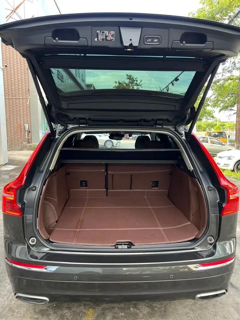 2020 Volvo XC60 T5 AWD Inscription Luxury Edition — миниатюра 17