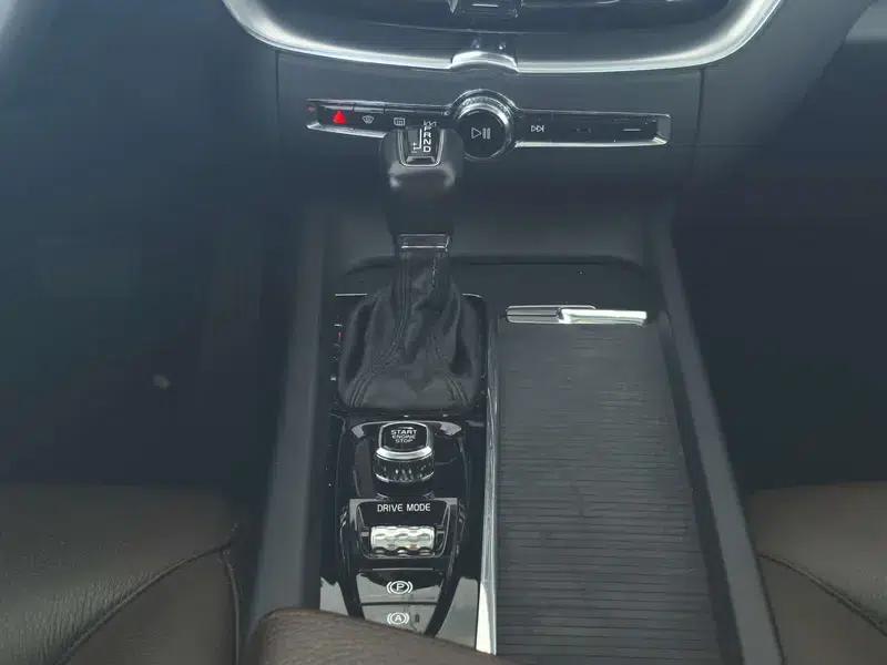 Volvo XC60 2019 T5 AWD Smart Edition (China VI Emission Standard) — миниатюра 13