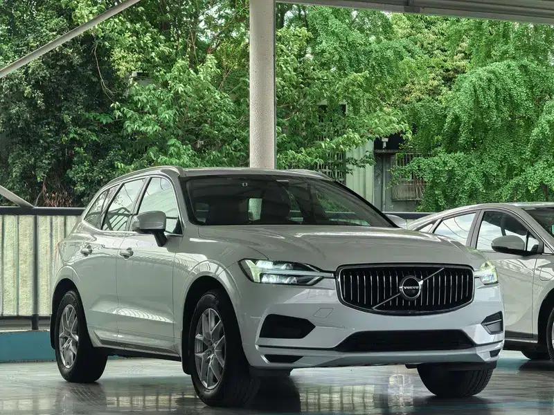 Volvo XC60 2019 T5 AWD Smart Edition (China VI Emission Standard) — миниатюра 3