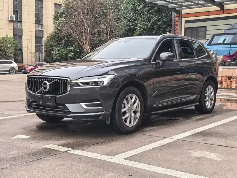 2021 Volvo XC60 T5 AWD Inscription Luxury Edition — миниатюра 1