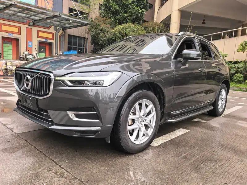 2021 Volvo XC60 T5 AWD Inscription Luxury Edition — миниатюра 12