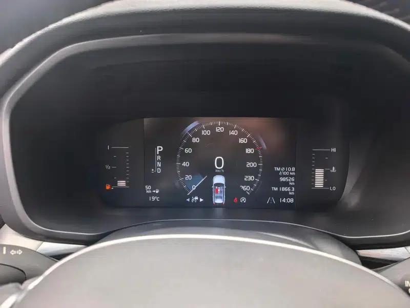 2021 Volvo XC60 T5 AWD Inscription Luxury Edition — миниатюра 15