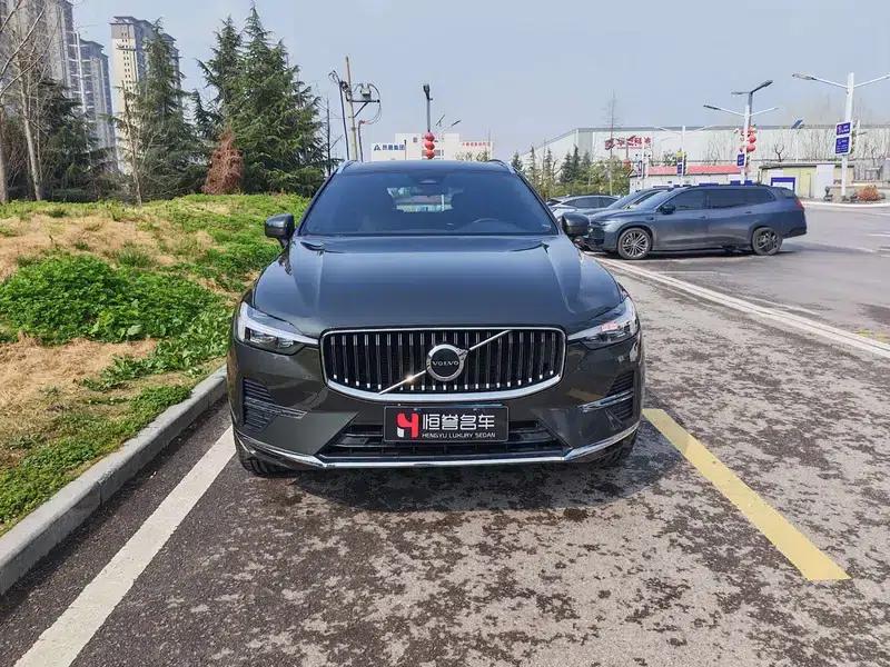2022 Volvo XC60 B5 AWD Smart Sport Edition — миниатюра 2