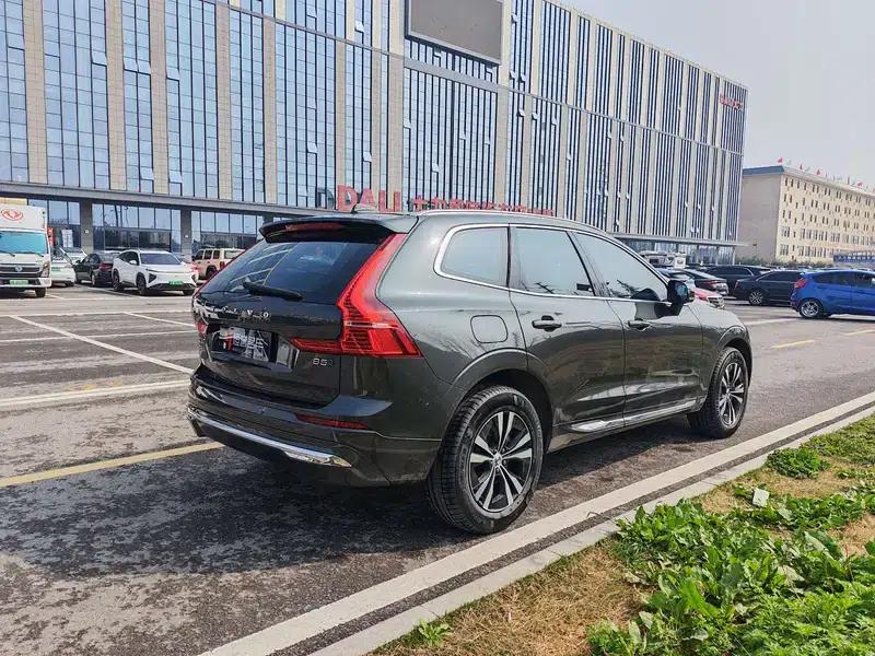 2022 Volvo XC60 B5 AWD Smart Sport Edition — миниатюра 6