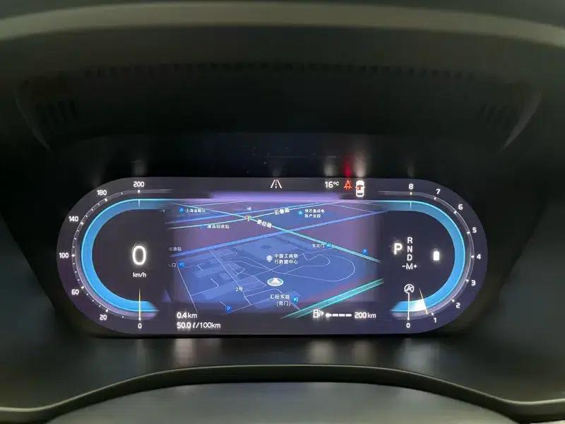 2022 Volvo XC60 B5 AWD Inscription Sport Edition — миниатюра 12