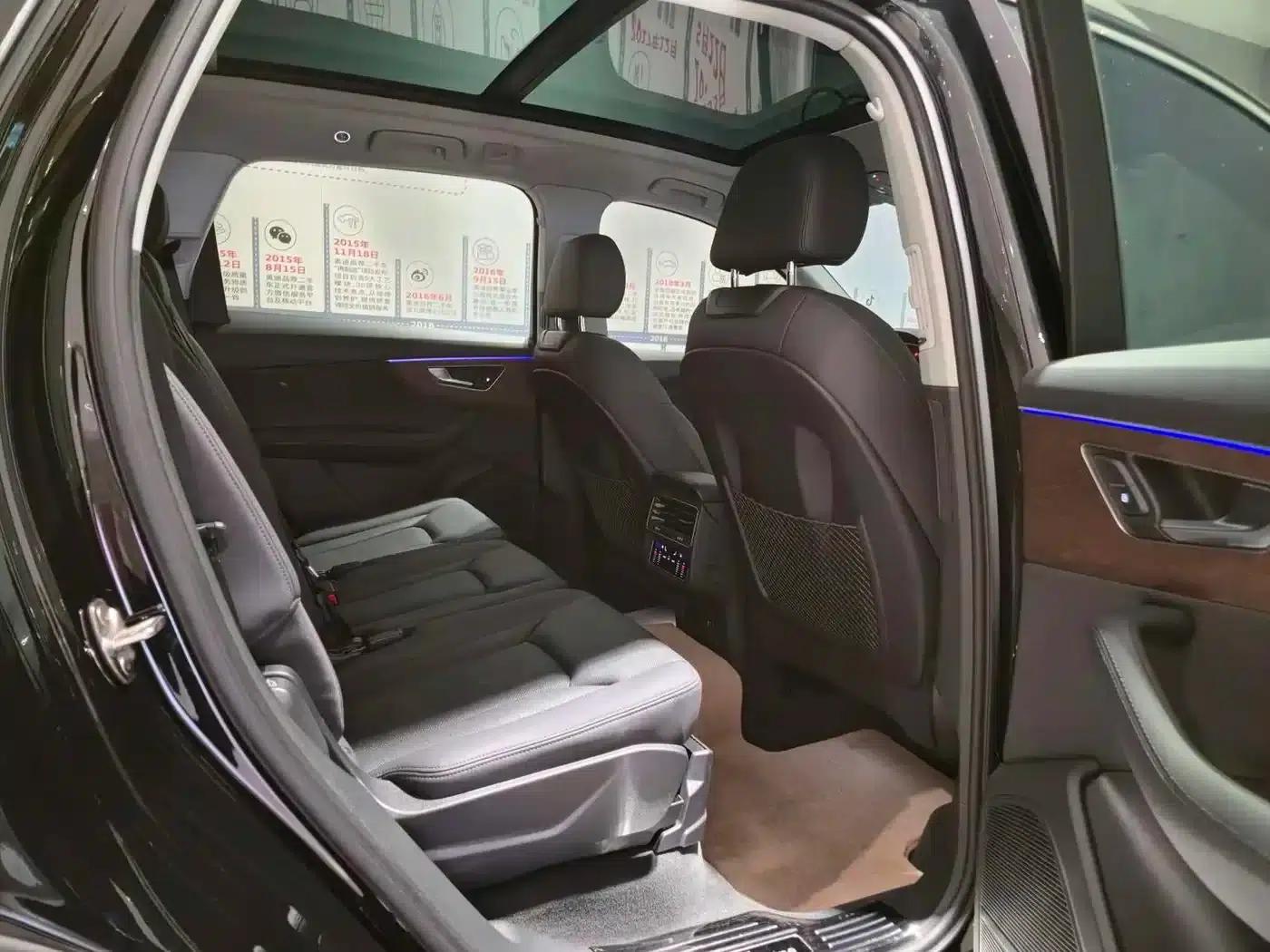 Audi Q7 2023 55 TFSI quattro S line Sport — миниатюра 18