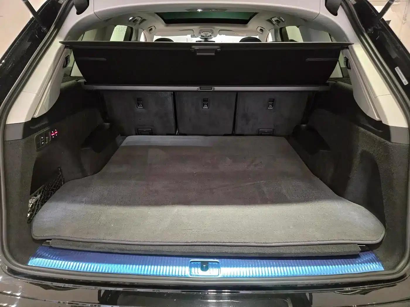 Audi Q7 2023 55 TFSI quattro S line Sport — миниатюра 21