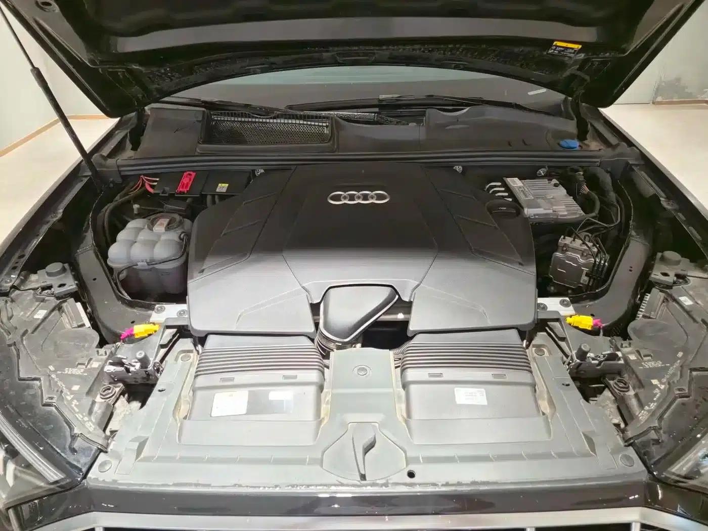 Audi Q7 2023 55 TFSI quattro S line Sport — миниатюра 25